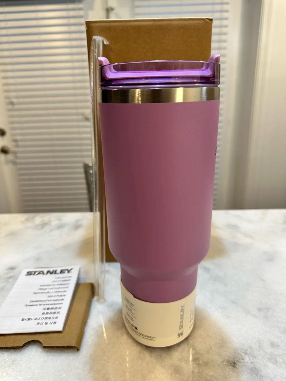 Stanley Lilac Purple Quencher H2.0 Cool Serene Brushstrokes 40oz Tumbler - Picture 4 of 8